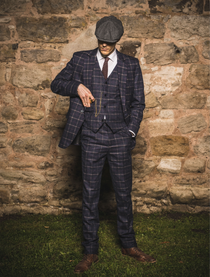 Three-piece suit suit main image 1